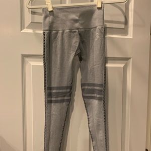 Seamless Bombshell Leggings